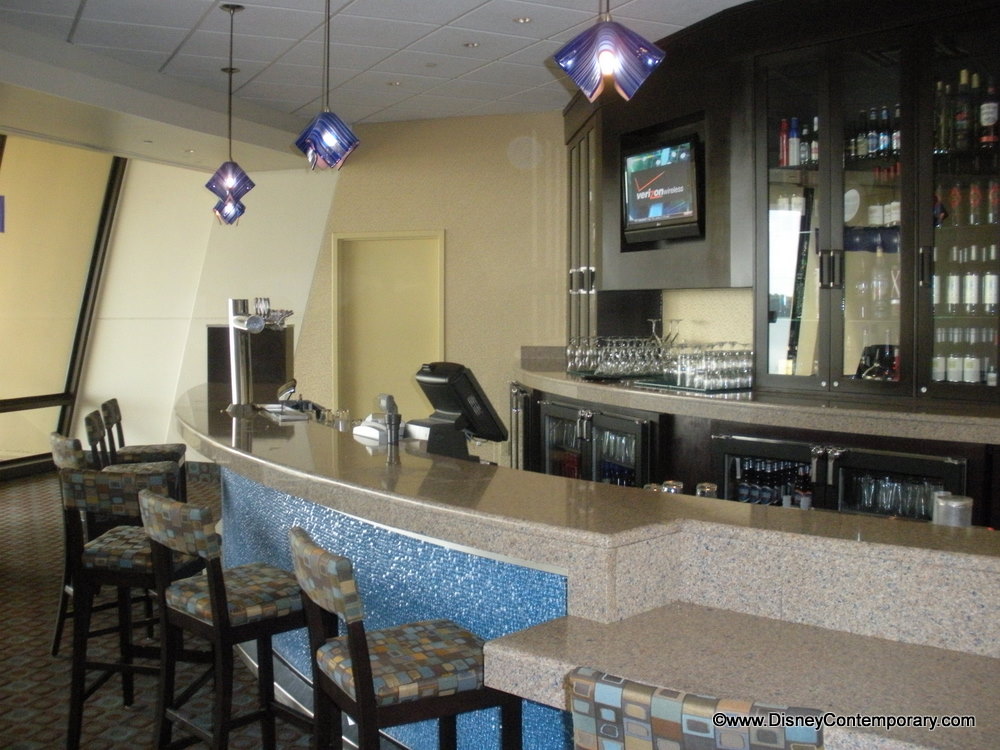 Outer Rim Lounge Bar